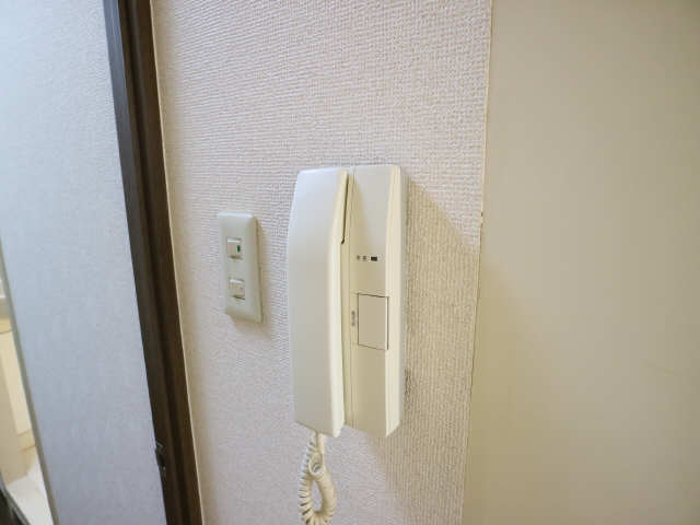 インターホン