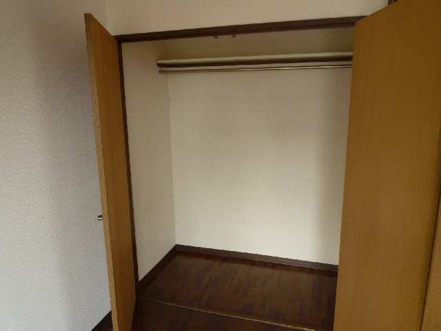 洋室収納
