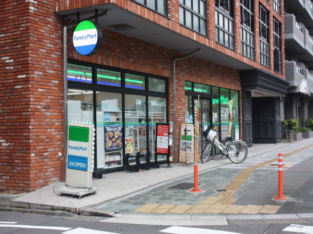 コンビニ