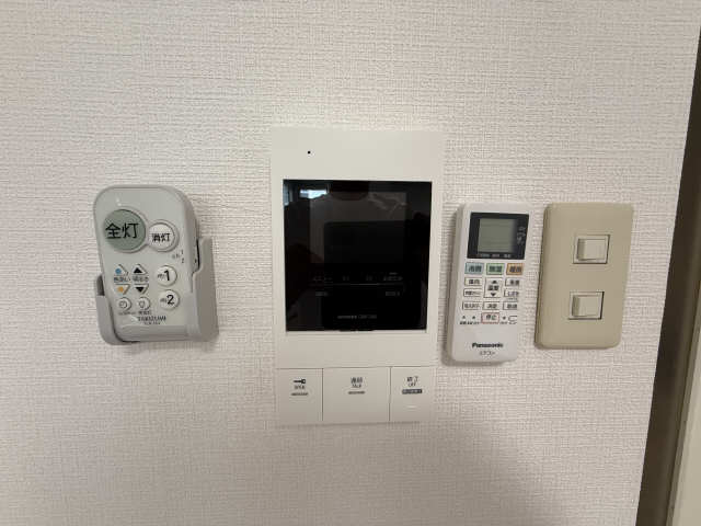 モニター付きインターホン