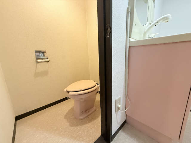 WC