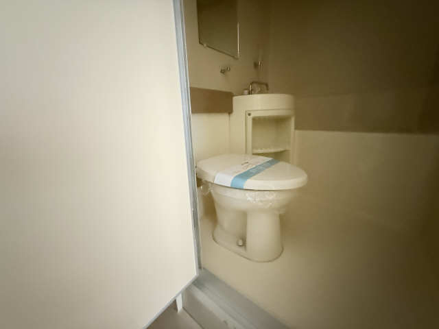 WC