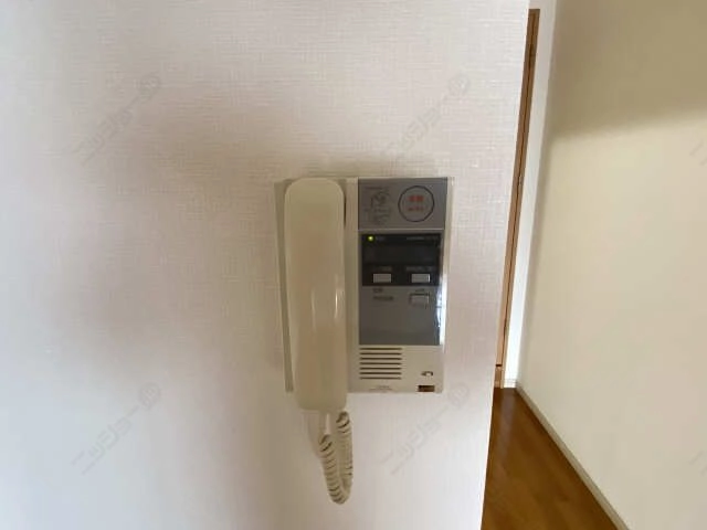 インターホン