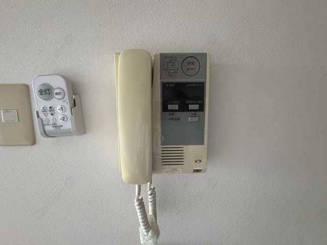 インターホン