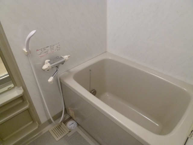 名駅・ドットマンション 5階 浴室