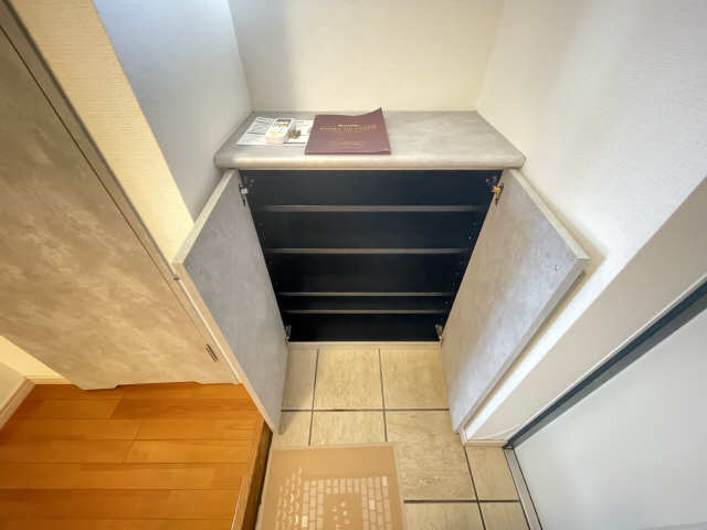 シューズBOX