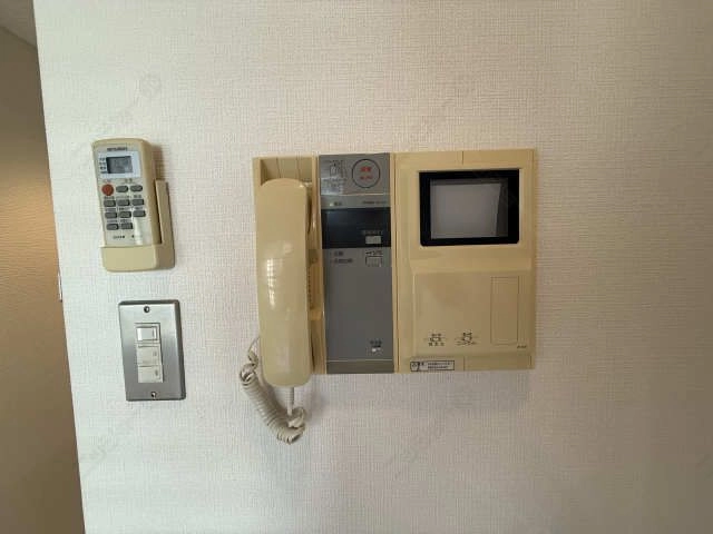モニター付きインターホン