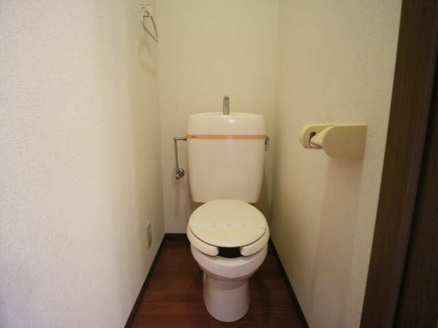 マ　メゾン　リコー 2階 WC