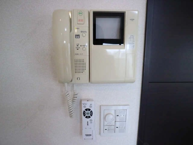 モニター付きインターホン