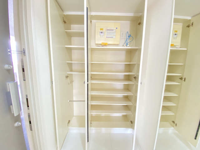 シューズBOX