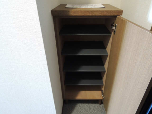 ｼｭｰｽﾞBOX