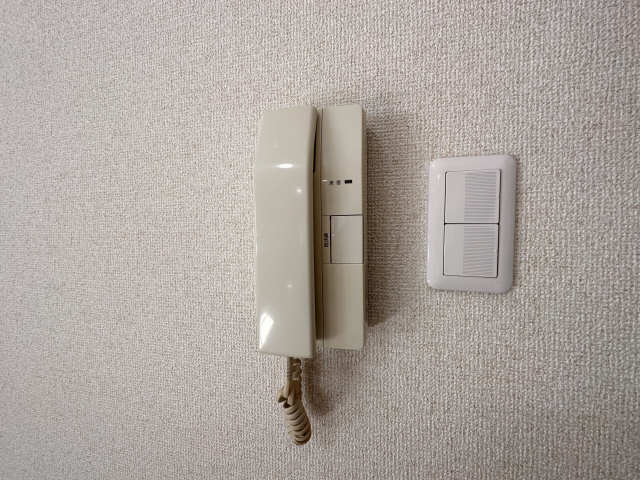 インターホン