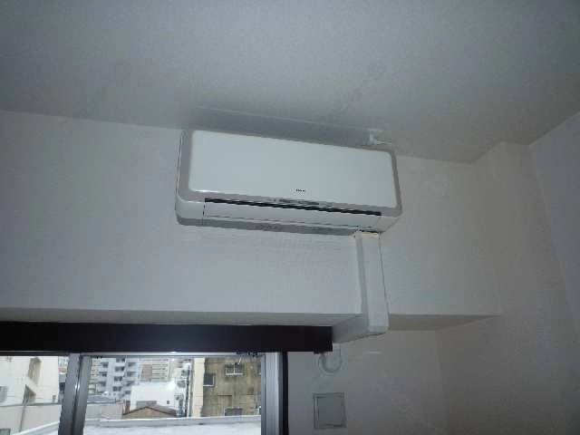 リビングエアコン