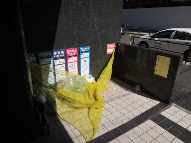 ゴミ置き場