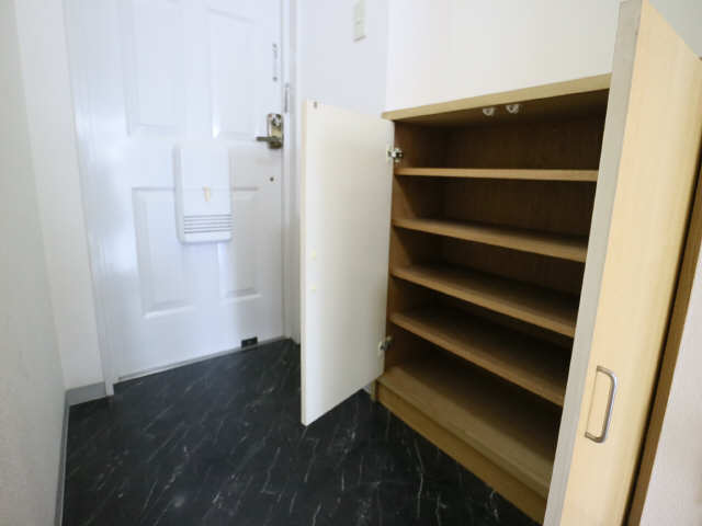 シューズBOX