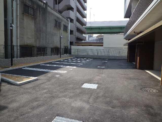 アシベル鶴舞 11階 駐車場