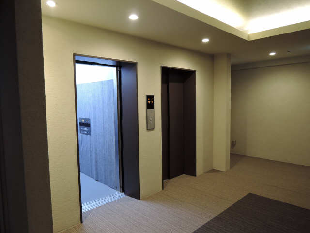 エレベーターホール