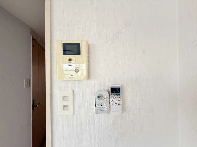 モニター付きインターホン