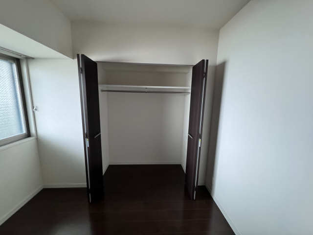東洋室収納