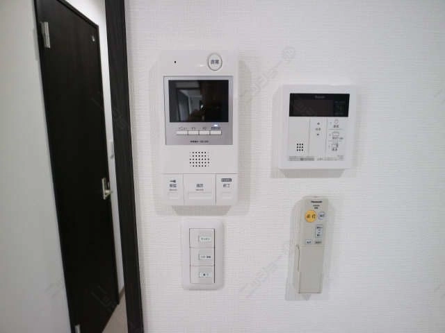 モニター付きインターホン