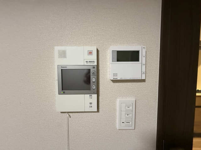 モニター付きインターホン