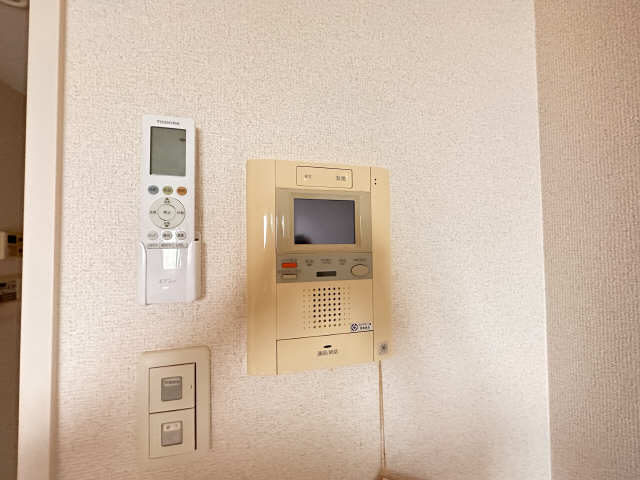 ﾌﾟﾚｻﾝｽ大須観音駅前ｻｸｼｰﾄﾞ 201 2階 モニター付きインターホン