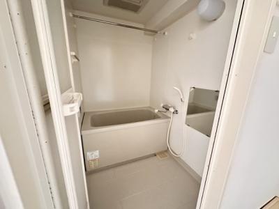 Casone asso(カゾーネアッソ) 2階 浴室