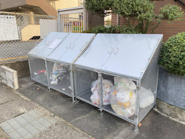 ごみ置き場