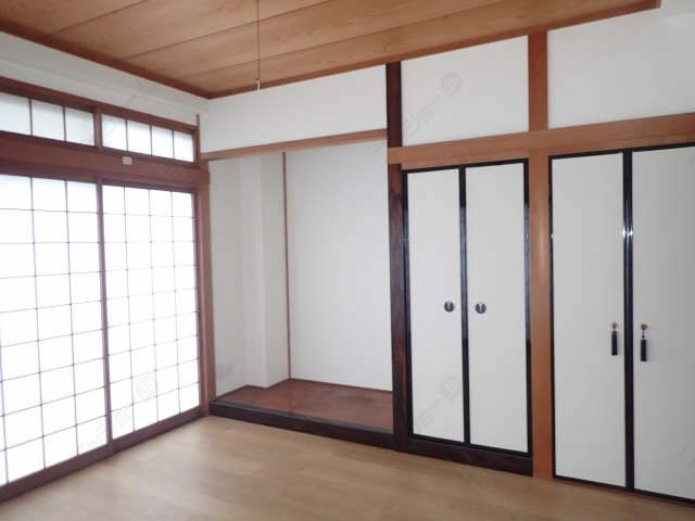 洋室