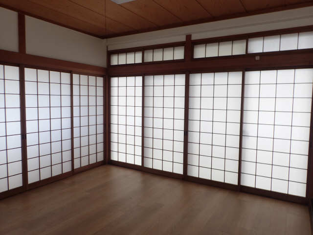 洋室
