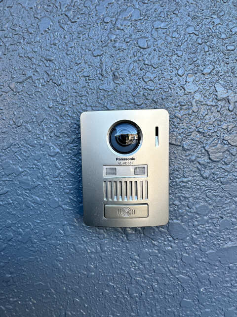 モニター付きインターホン