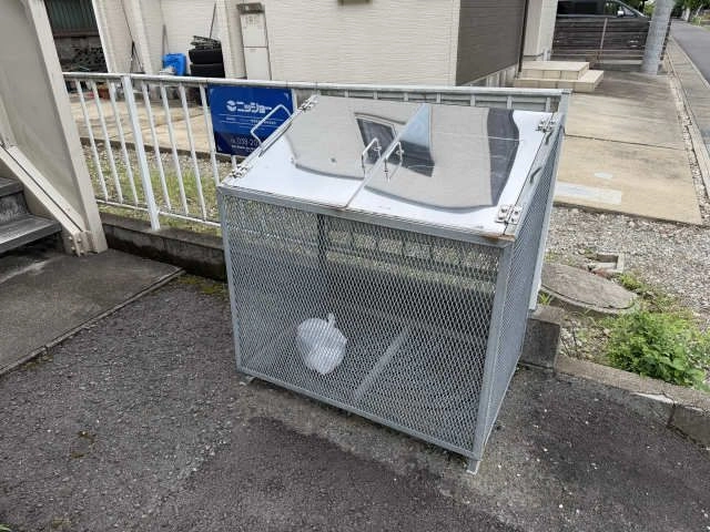 ゴミ捨て場