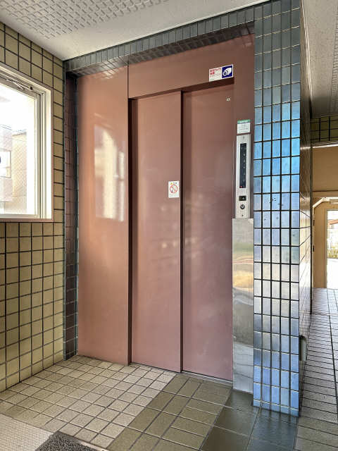 エレベーター