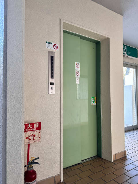 エレベーター