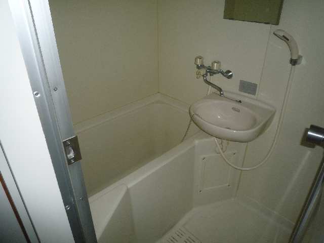 アリーチェ岐阜 6階 浴室