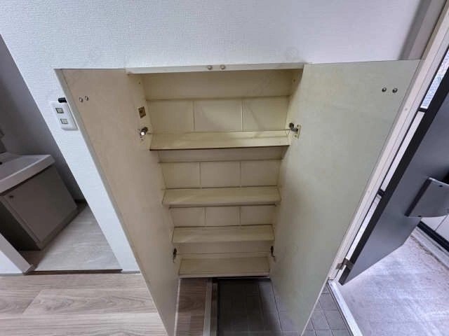 シューズBOX