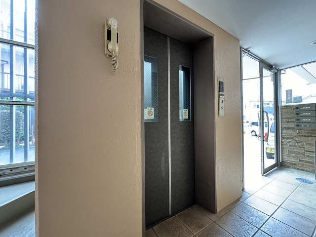 エレベーター