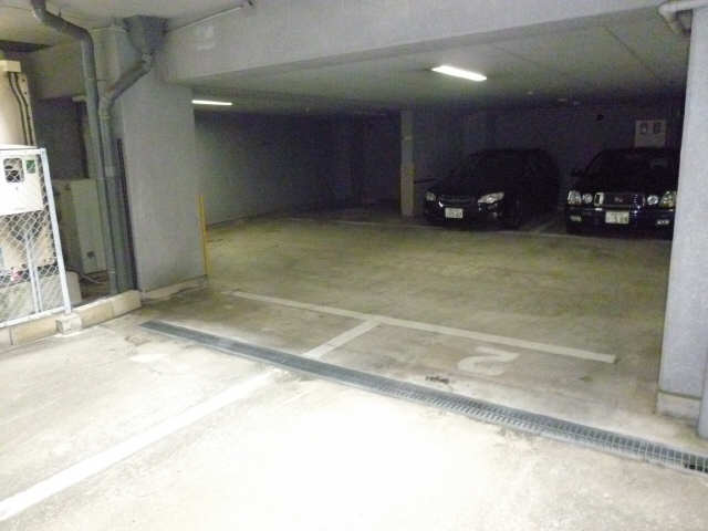 ＳＫＹ・Ｔ 7階 駐車場