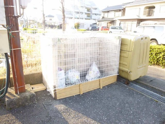 ゴミステーション