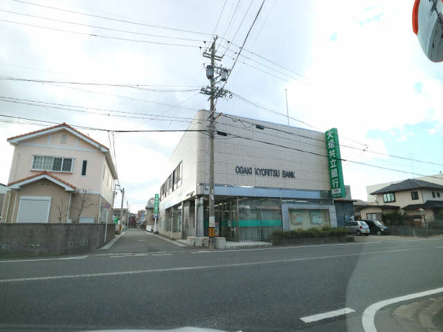 銀行