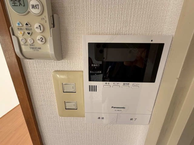 モニター付きインターホン