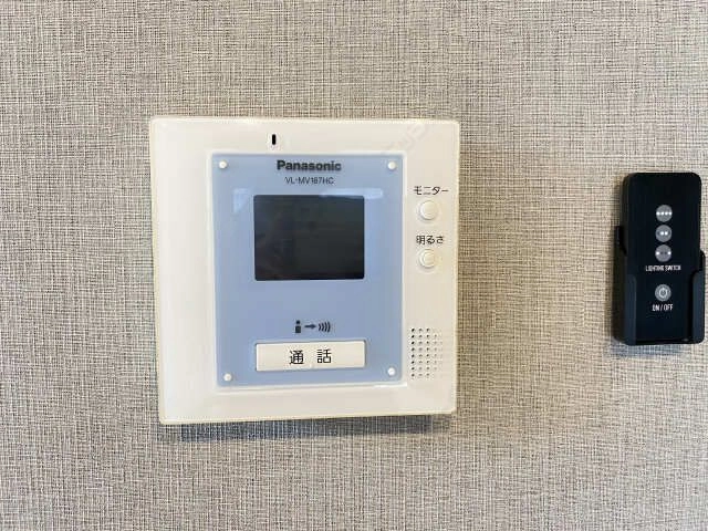 モニター付きインターホン