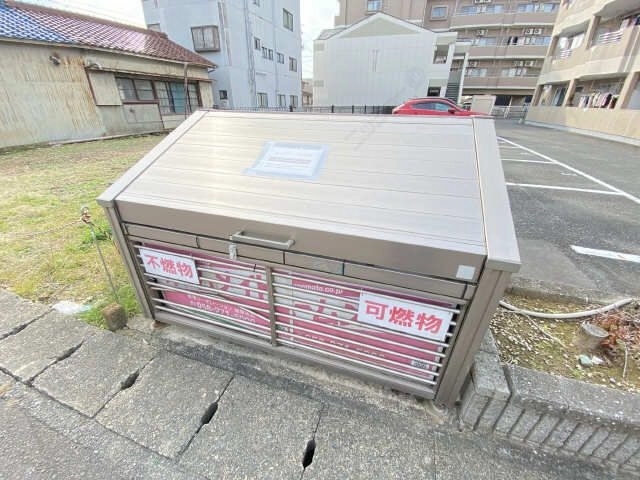 ゴミステーション