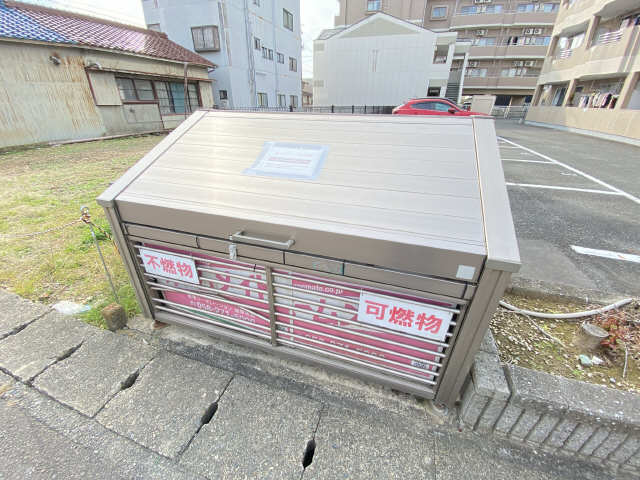 ゴミステーション