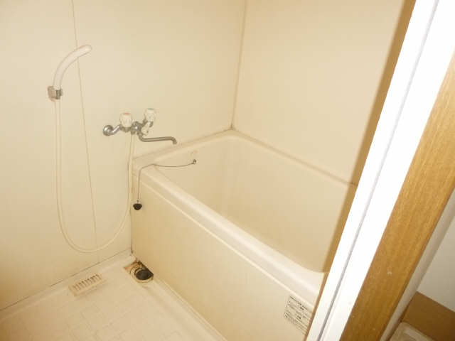 メゾンサファイヤ 5階 浴室