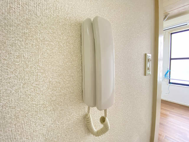 インターホン