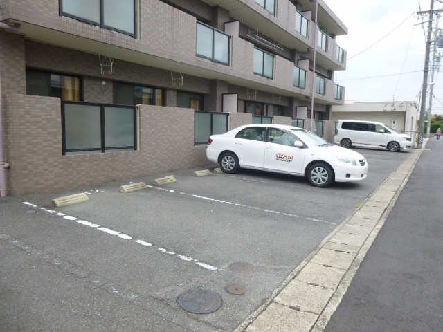 ＣＡＳＡキサラギ 2階 駐車場