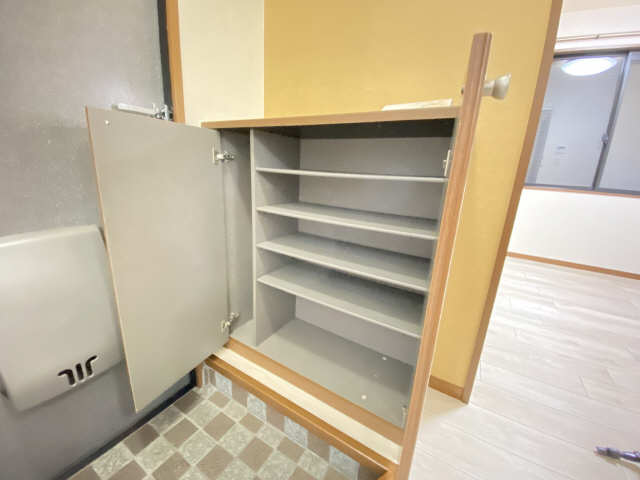 シューズBOX