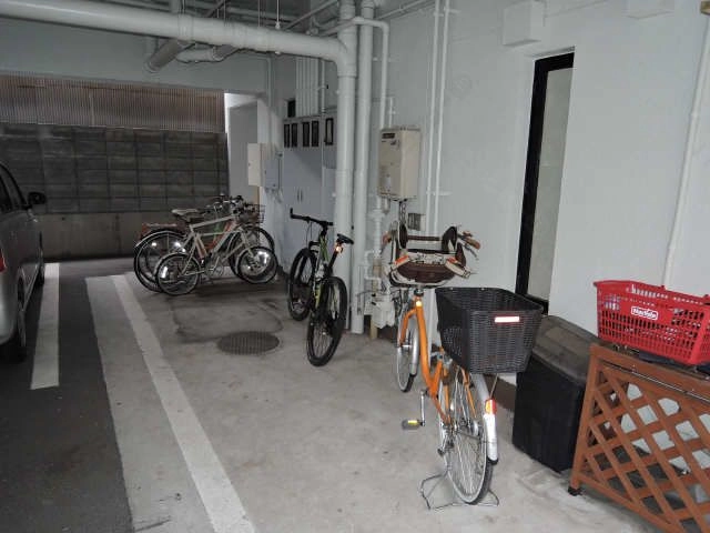 駐輪場