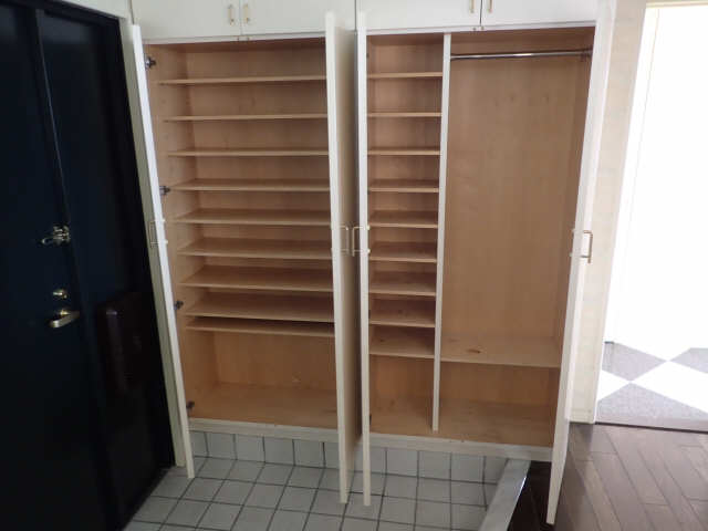 シューズBOX